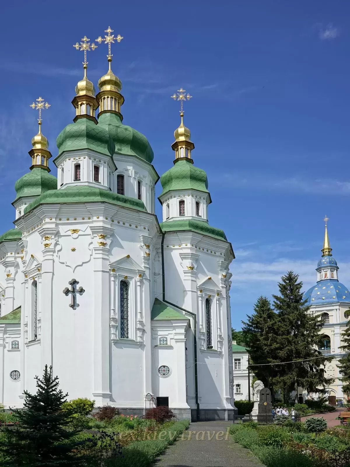 Viajar a Ucrania - Excursiones en Kiev - Monasterio Vydubitsky