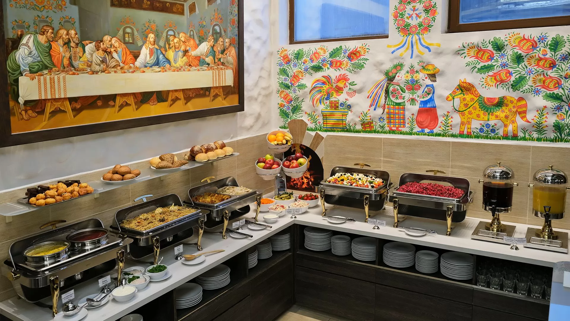 Dinner at the Villa La Scala hotel - homemade Ukrainian cuisine